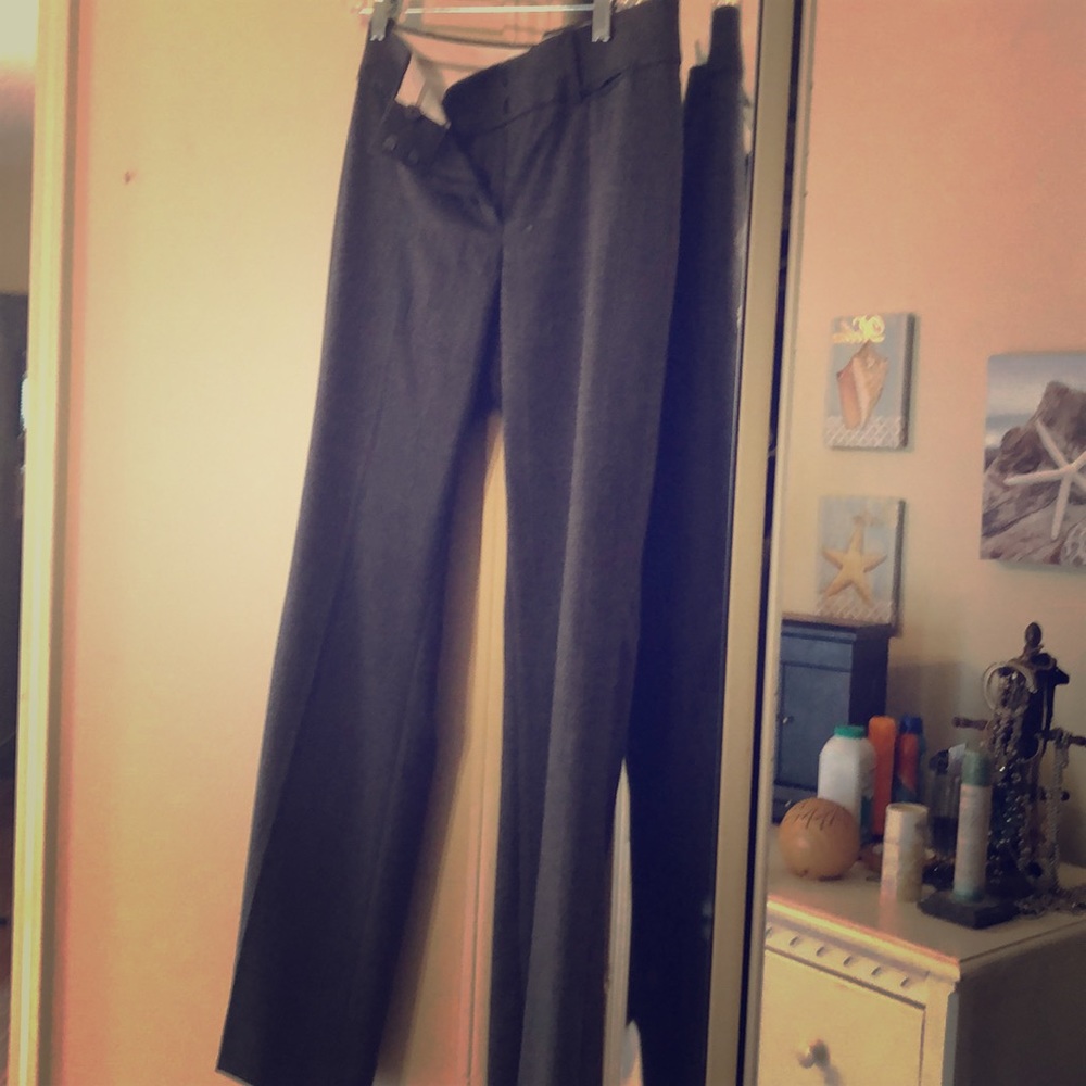 LOFT nearly new Julie trouser